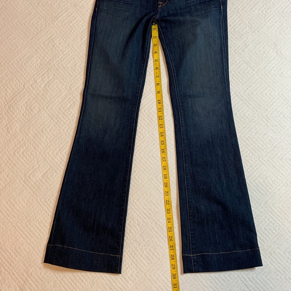 J BRAND Heartbreaker Mid Rise Mini Flare Leg Jeans, Dark Wash, Size 27 - Picture 13 of 16